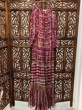 NWOT- BGBG MAXAZRIA Magenta and Tan Printed Tiered Maxi Dress